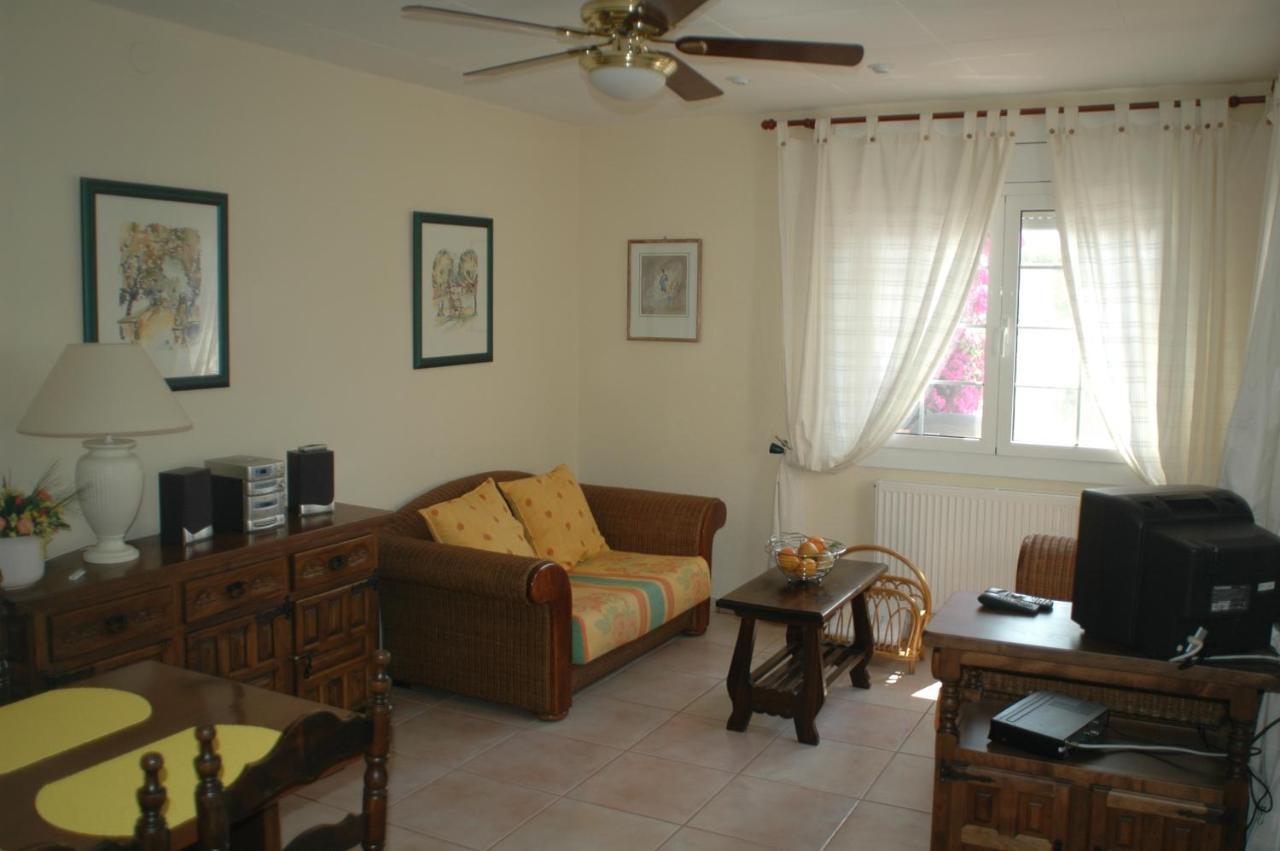 Villa Sol เอมปูเรียบราบา ห้อง รูปภาพ